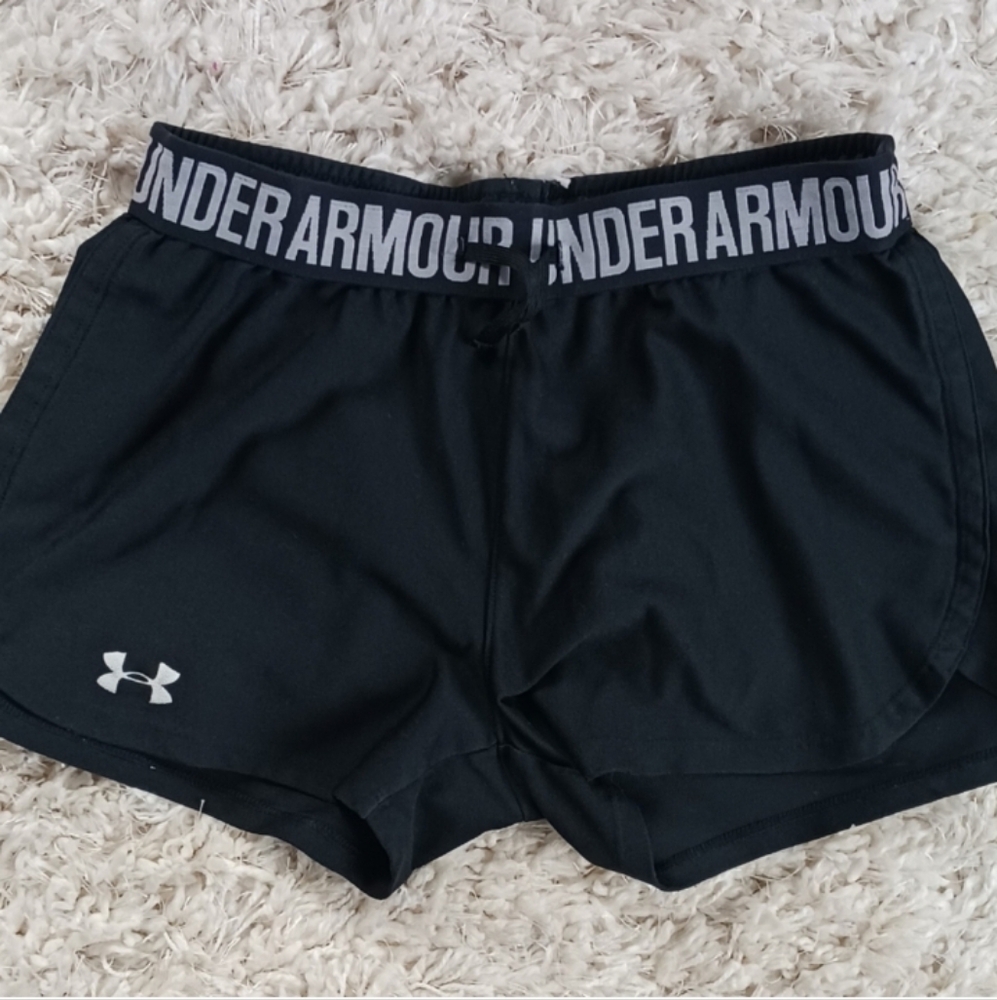 UNDER Armour Athletic Shorts Size XS